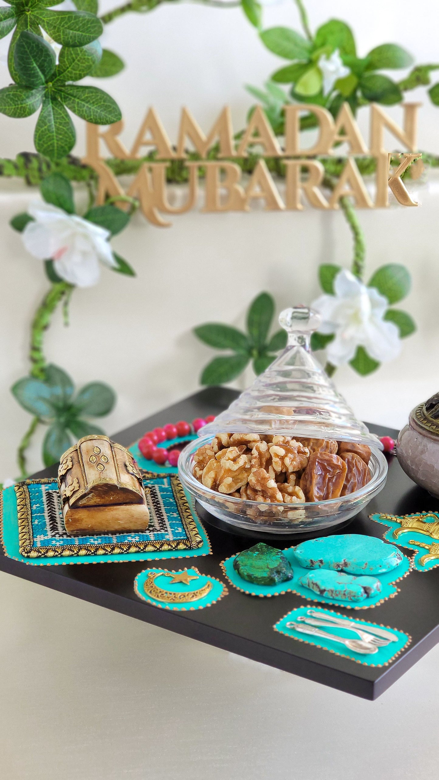 Square Wooden Eid & Ramadan Serving Tray with Red Prayer Beads