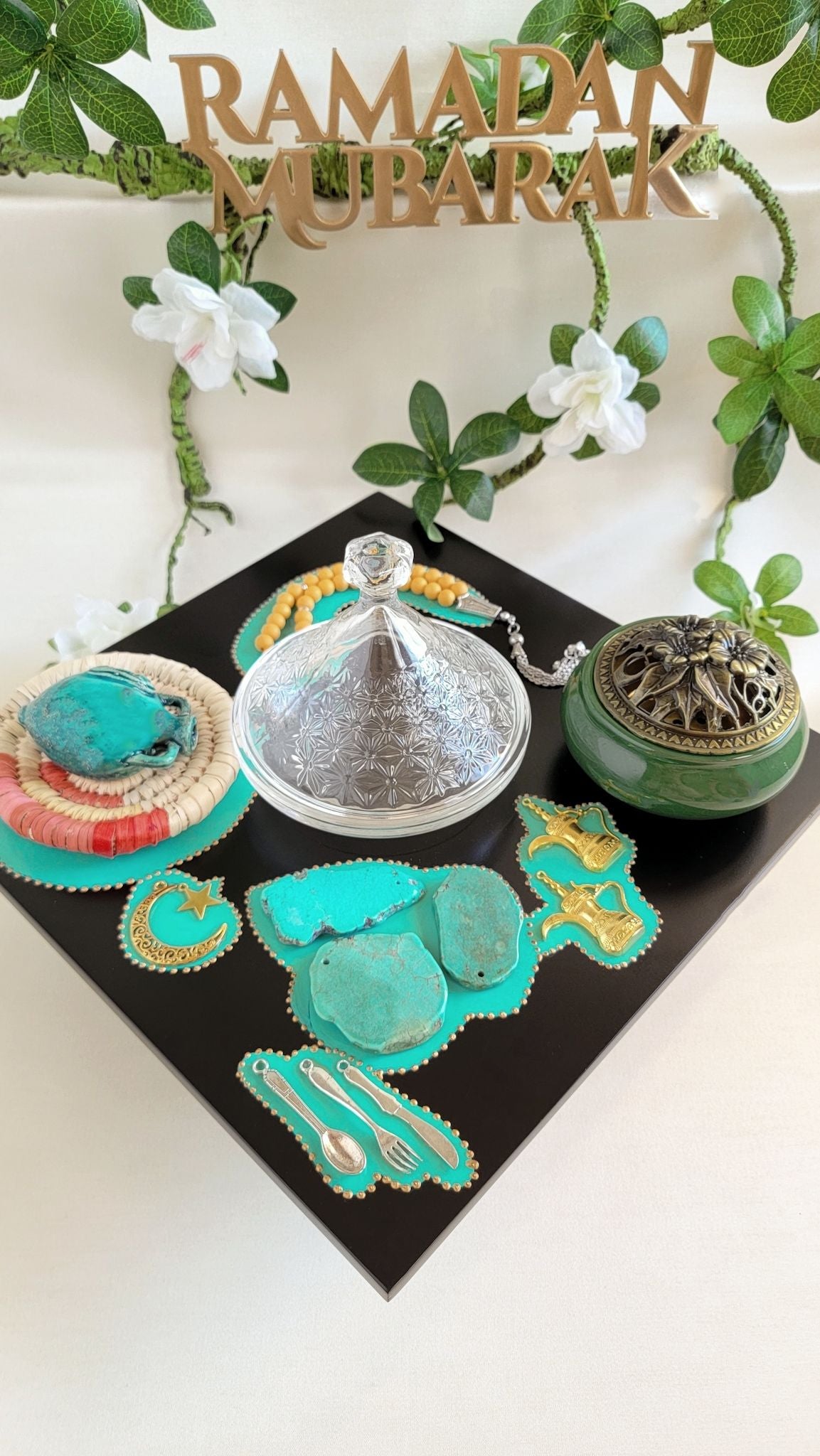 Square Wooden Eid & Ramadan Serving Tray with Yellow Prayer Beads