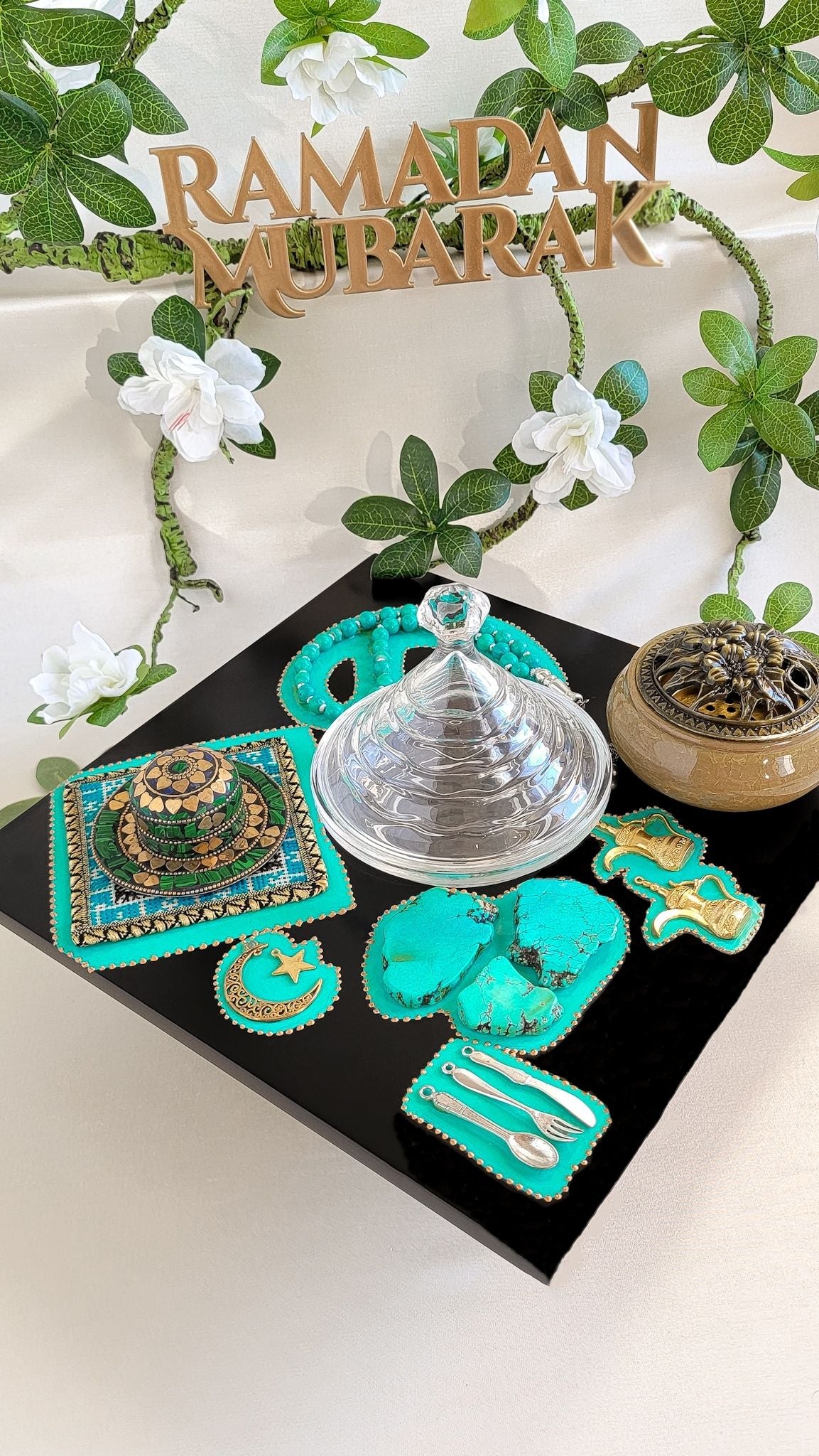 Square Wooden Eid & Ramadan Serving Tray with Green Prayer Beads